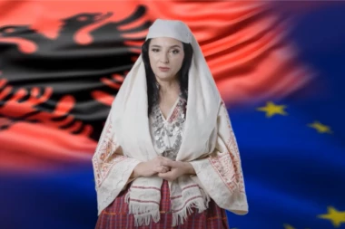 VIRTUELNA MINISTARKA ALBANIJE OSTALA BEZ FUNKCIJA: Trebalo je da bude najefikasniji član vlade Edija Rame! (VIDEO)