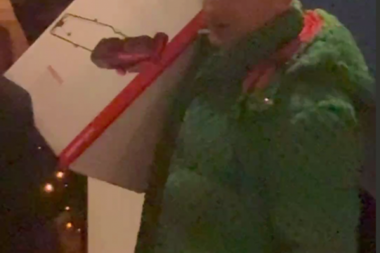 Desingerica sa ženom