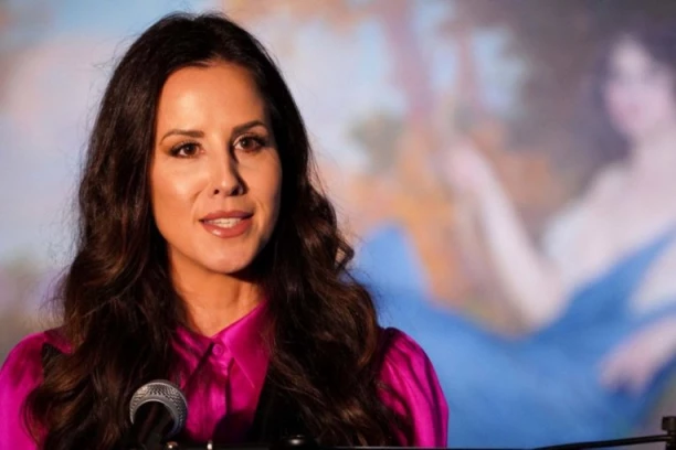 TAMARA VUČIĆ pokazala humanost na delu, a njene pantalone su modni trend u celom svetu - sve žene ih žele! (GALERIJA)