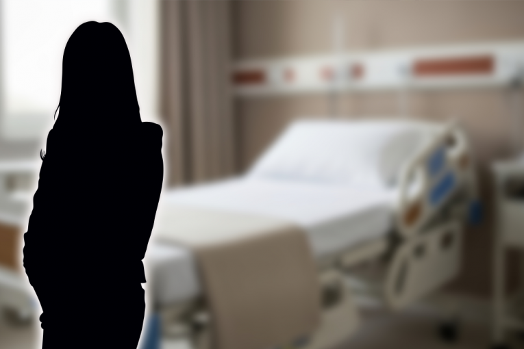 UNAKAŽENO LICE NAŠE PEVAČICE! Krenulo i krvarenje, sve je užasno bolno