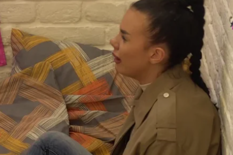 Anita Stanojlović i Luka Vujović svađa