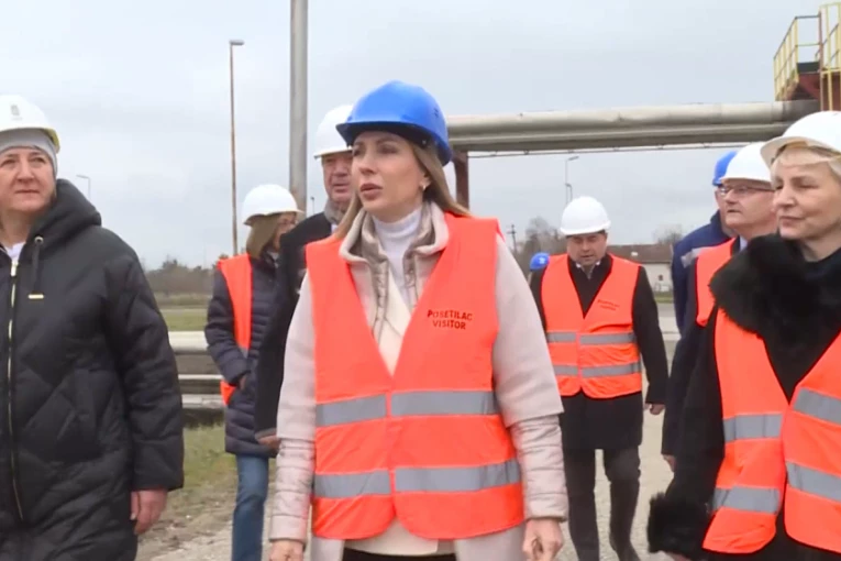 DODATNA SIGURNOST ZA CELU ZEMLJU: Ministarka Đedović Handanović u obilasku rezervoara naftnih derivata u Smederevu (FOTO, VIDEO)