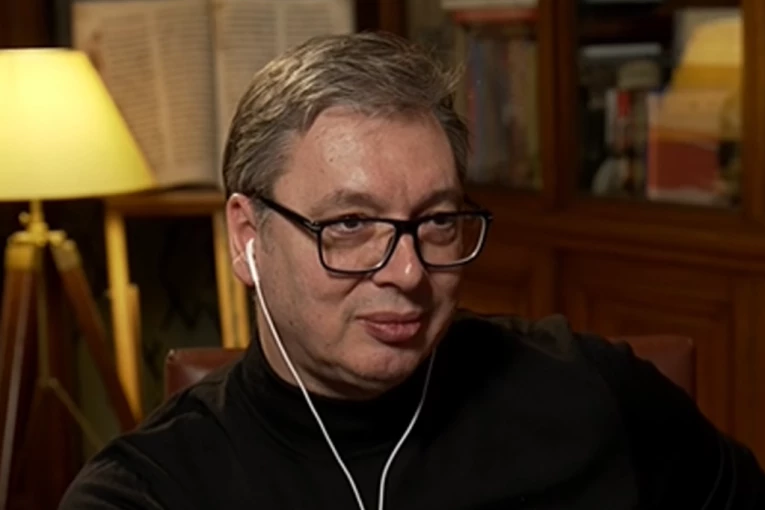 Vučić: Prosečna plata preko 1.000 evra, realno standard skočio najmanje 45 odsto