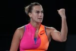 SABALENKA JE NEUNIŠTIVA: Arina brejkom do drugog seta