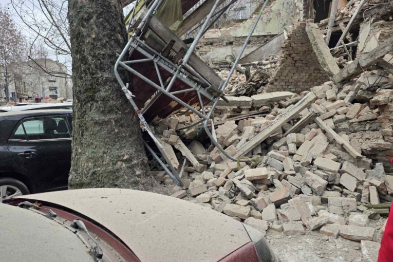 Urušavanje kuće u Džordža Vašingtona