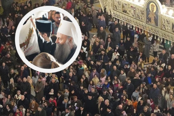 PATRIJARH DANAS DARIVAO DECU: Više od 2.000 paketića za učenike veronauke (FOTO)