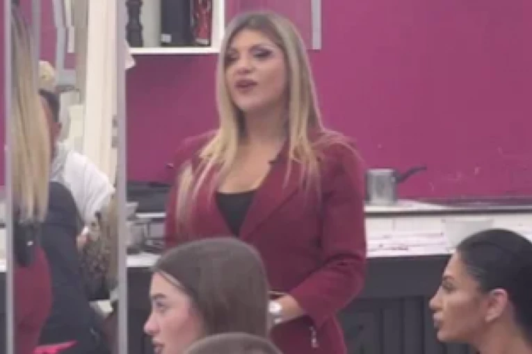 ZVANIČNA ODLUKA PRODUKCIJE: Ovo menja TOK ELITE, voditeljka UŽIVO u programu saopštila sve! (FOTO)