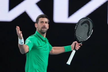 Gde ste sad? Je l' ovo kraj Novaka Đokovića o kojem ste pričali?