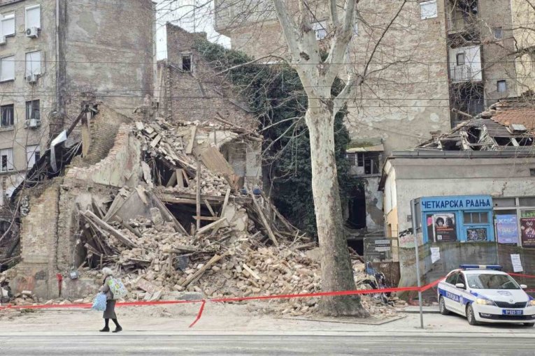 Urušena kuća u Beogradu