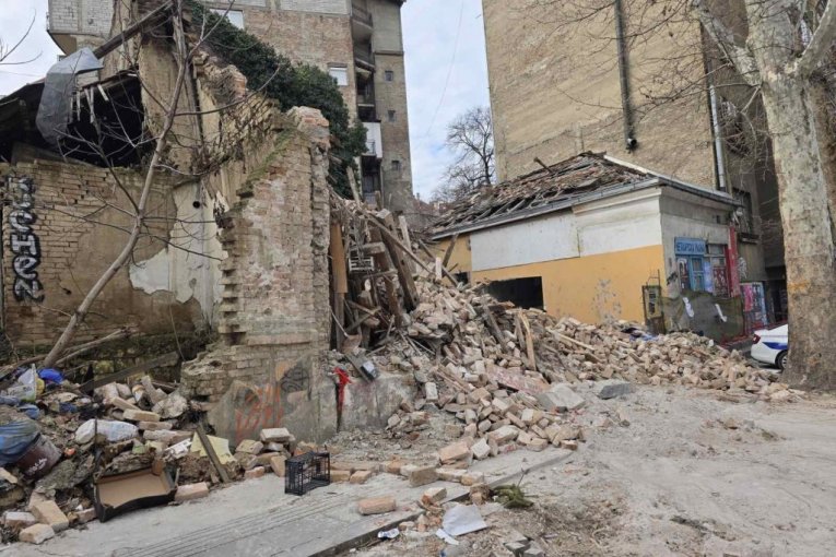 Urušena kuća u Beogradu