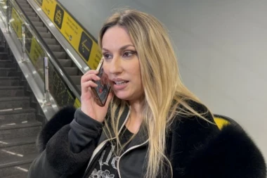 SRBIJA U SUZAMA ZBOG MALOG DUŠANA! Rada Manojlović momentalno OTKAZALA NASTUP! POTRESNO SAOPŠTENJE!