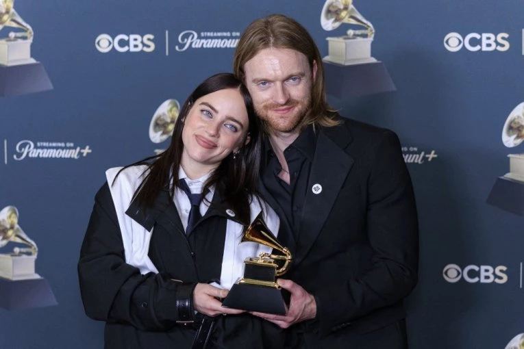 GREMI 2026: Ovo je spisak svih dobitnika - pevači redom prozivali Trampa: Niko nije ilegalan na ukradenoj zemlji! (VIDEO)