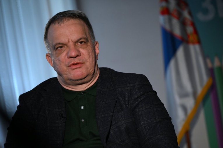 Ministar Dejan Vuk Stanković