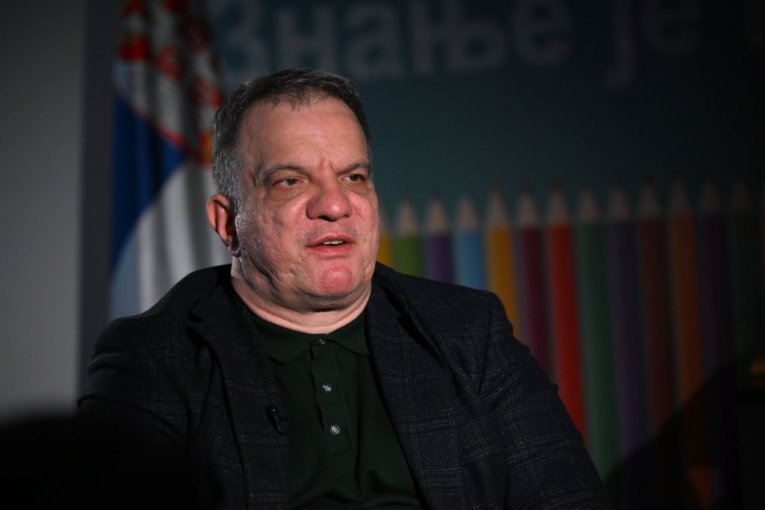 Ministar Dejan Vuk Stanković