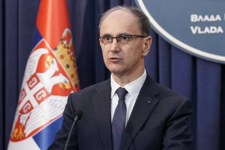 Macut počeo posetu Aranđelovcu obilaskom bolnice za rehabilitaciju Bukovička banja