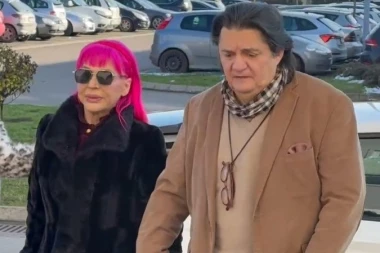 ZBOG UPLAKANOG KEMIŠA IZNENADA ZAUSTAVLJEN PROGRAM NA PINKU: Muž Zorice Brunclik javno uputio MOLBU, ova scena kompletno razorila javnost!