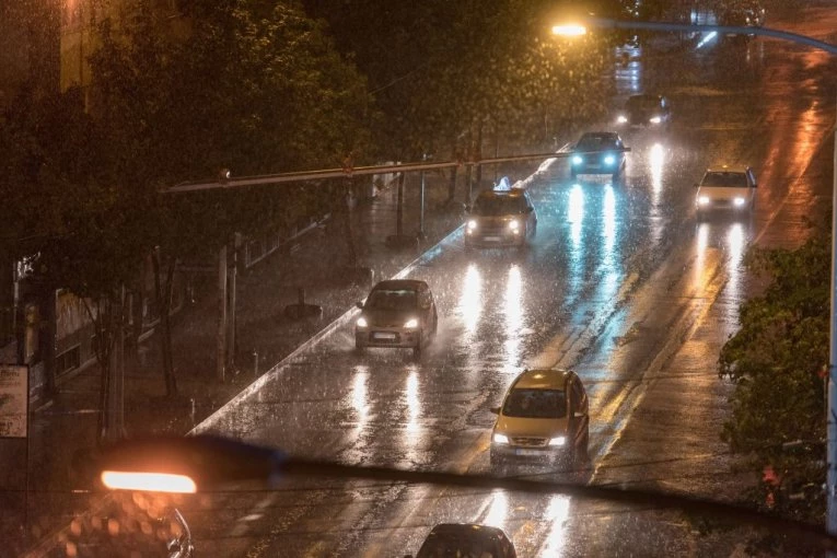 OD SUTRA TOPLIJE, ALI SPREMITE SE ZA OVU POJAVU! Detaljna vremenska prognoza do kraja nedelje!