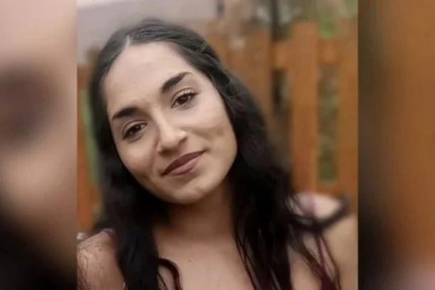 NESTALA TINEJDŽERKA U KRAGUJEVCU! Od Ivane (17) šest dana ni traga ni glasa!