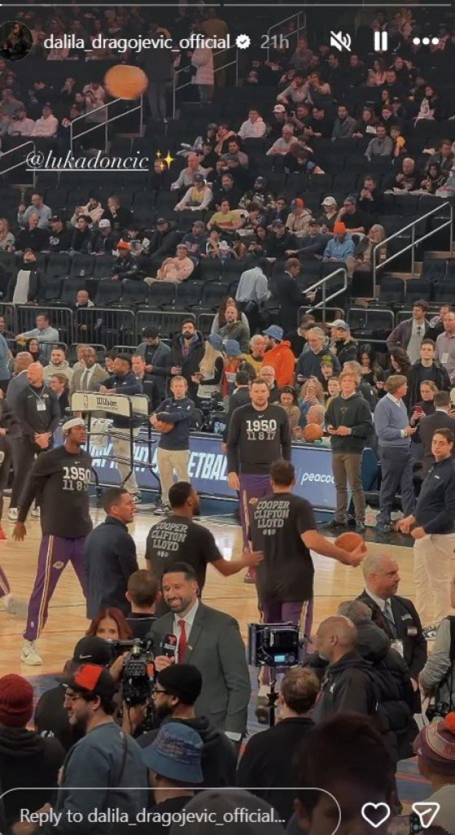 GLEDA GA, NE TREPĆE! Dalila Dragojević bacila oko na Luku Dončića, evo šta se DESILO PRED UTAKMICU! (GALERIJA)