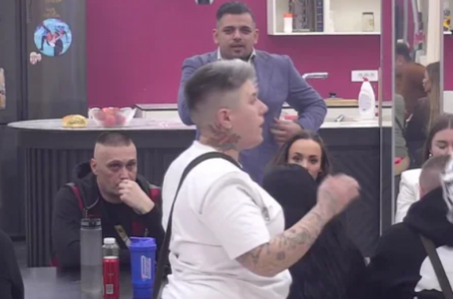 UŽIVO U PROGRAMU OBJAVLJEN SPISAK DEVOJAKA: Milan Milošević morao HITNO da prekine PROGRAM zbog HAOSA! (FOTO)