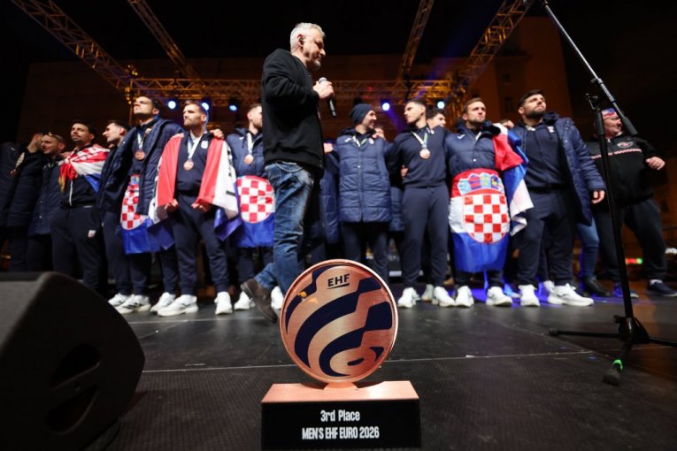 Doček na Trgu bana Jelačića