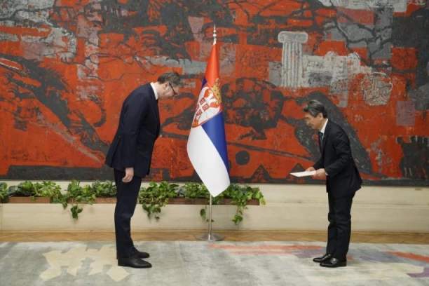 NA EKSPU OBELEŽAVAMO 145 GODINA PRIJATELJSTVA! Predsednik Vučić primio akreditivna pisma novoimenovanog ambasadora Japana