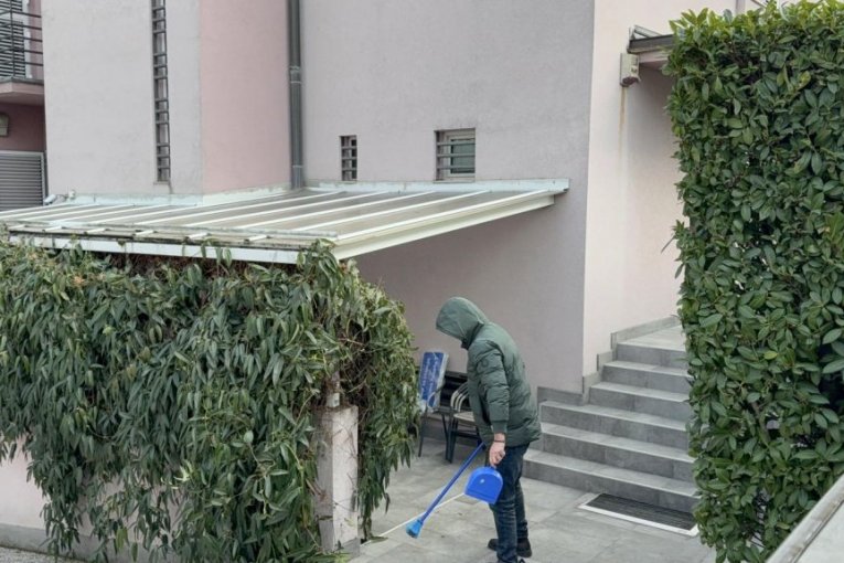 Čišćenje vile Zdravka Čolića