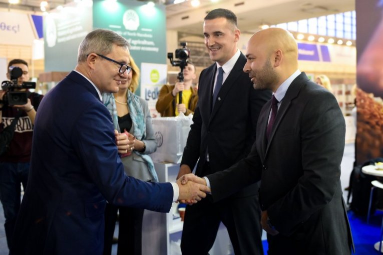 Marković i Obrenović prilikom obilaska Sajma i posete ministra Glamočića