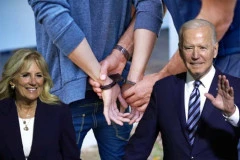 JEZIVI ZLOČIN TRESE AMERIKU! Bivši muž Džil Bajden OPTUŽEN ZA UBISTVO! Supruzi presudio u dnevnoj sobi, policija zatekla HOROR!