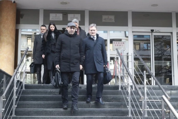 SLUČAJ "GENERALŠTAB" - ADVOKAT ĐUKANOVIĆ IZNEO DETALJE: Odbrana osporila optužni predlog, ubeđen sam da ćemo izaći kao pobednici!