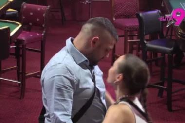 ASMIN DURDŽIĆ MORAO DA MOLI UČESNICU ZA VRELU AKCIJU, NI TO MU NIJE POMOGLO: Stanijin bivši doživeo najveći blam u istoriji rijalitija!