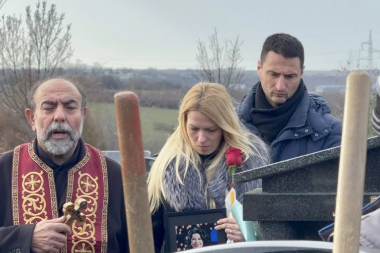 Sahranjena Beti Đorđević