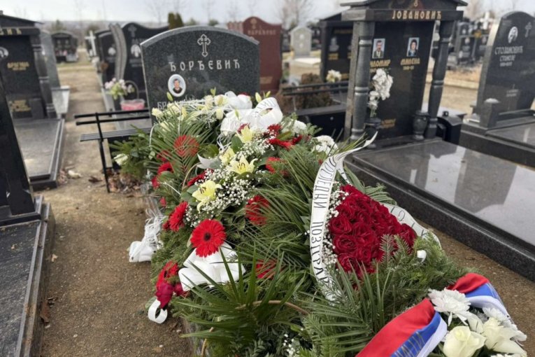 Grob Beti Đorđević