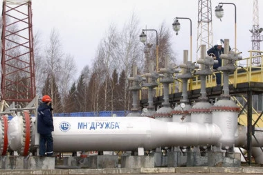 VAŽNA VEST ZA SRBIJU! Tiče se nafte i NIS!