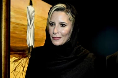 OČEVA MILJENICA BRITKOG JEZIKA, LEPOTICA SPREMNA ZA BRUTALNU OSVETU: Ko je Ajša, Gadafijeva ćerka? (VIDEO)