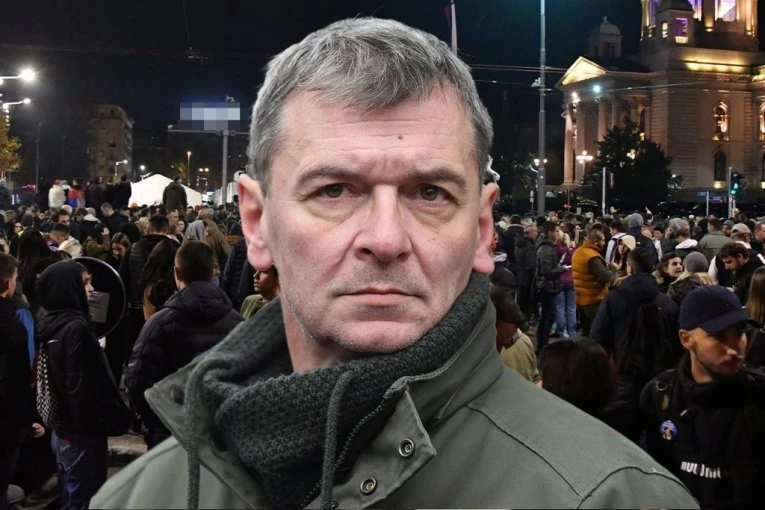 KO SE TO POKAJAO ZBOG PODRŠKE BLOKADERIMA?! Ćuta opleo i po opoziciji: Svi se grabe za mikrofon, evo šta rade!