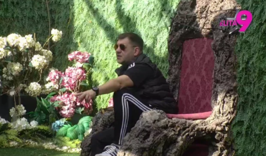 NOVI LJUBAVNI PAR "ELITE 9"?! Ivan Marinković odlučio da odvede ovu cimerku u KREVET, šok nad šokovima!