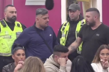 MOMENTALNI PREKID PROGRAMA - PRETI MU DISKVALIFIKACIJA: Asmina odgurnulo OBEZBEĐENJE, izbio neviđeni haos!