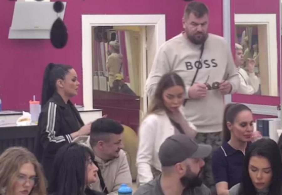 NAJMORBIDNIJA IZJAVA U ISTORIJI "ELITE" ZA MALU NORU: Zbog OVIH reči će vam POZLITI, voditeljka ODMAH napustila program!