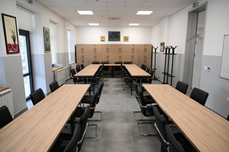 Gimnazija danas izgleda veličanstveno