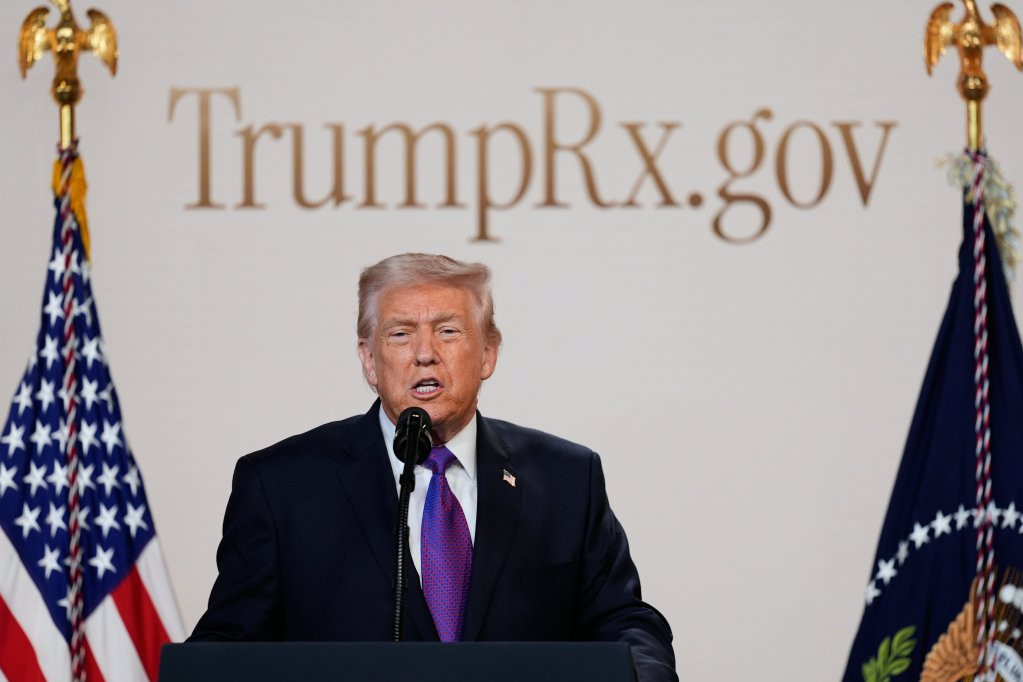 TRUMP LAUNCHES NEW MEDICAL REVOLUTION? TrumpRX has just been launched, American society is at war online
