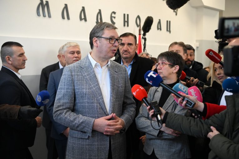 Predsednik Vučić u Mladenovcu