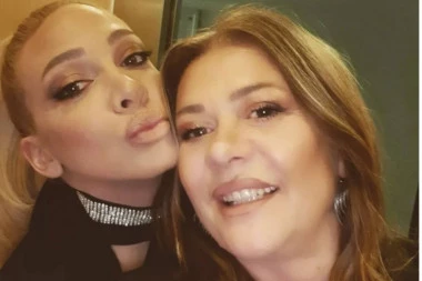 POZNATO STANJE MAJKE MILICE TODOROVIĆ: Operisana u jeku SKANDALA s pevačicinim oženjenim ocem deteta, stigle nove informacije!