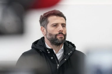 ŠAPIĆ O ĐAČKOJ POMOĆI OD 20.000 DINARA: Gradonačelnik otkrio do kada će roditeljima biti uplaćen novac