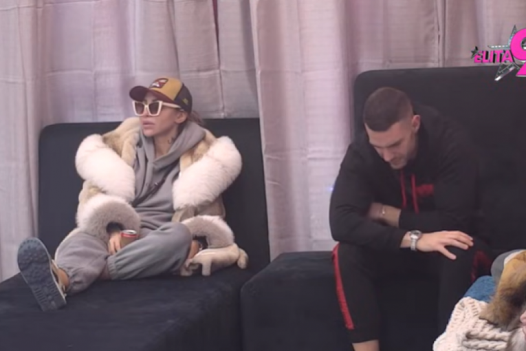 Haos Maje, Aneli i Asmina