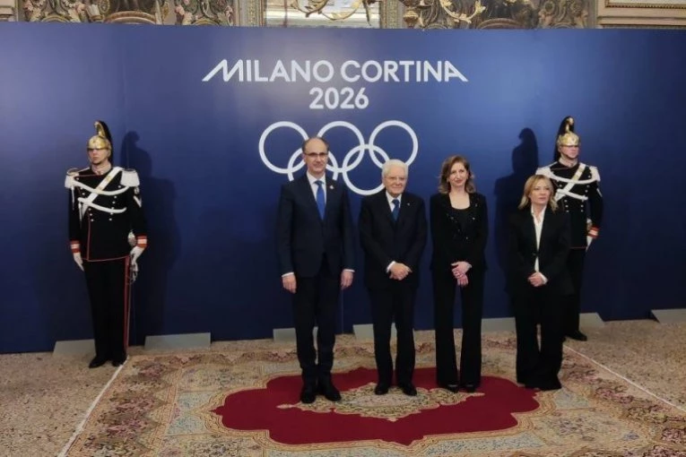 PREMIJER U ODABRANOM DRUŠTVU! Macut na prijemu povodom otvaranja ZOI u Milanu i  i Kortini! (FOTO)