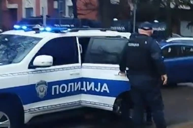 BEZOBRAZNO I BEZOBZIRNO! Iscenirali svađu u prodavnici i zloupotrebili dete da ukrade novac namenjen za lečenje bolesnih! PAR UHAPŠEN U PROKUPLJU!