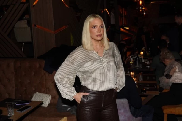 HITNO OGLAŠAVANJE DRUGA MILICE TODOROVIĆ! U jeku drame zbog OŽENJENOG oca deteta NIJE ŠTEDEO REČI!