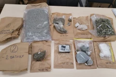 VELIKA ZAPLENA DROGE U NIŠU! U stanu pronađeni kokain i heroin, dileri uhapšeni tokom  primopredaje! (FOTO)