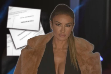 NAŠOJ PEVAČICI STIGLO 13 KRIVIČNIH PRIJAVA! Prolazi kroz pakao, ne zna ko ju je sve tužio!